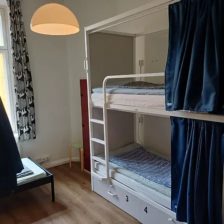 Hostel Diana Park-2
